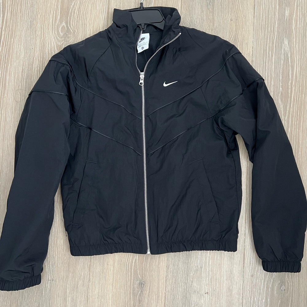 Nike Windrunner Jacket